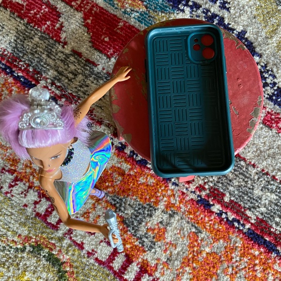 Wlons iPhone 11 Case New In Box Green Military Grade - Picture 2 of 10